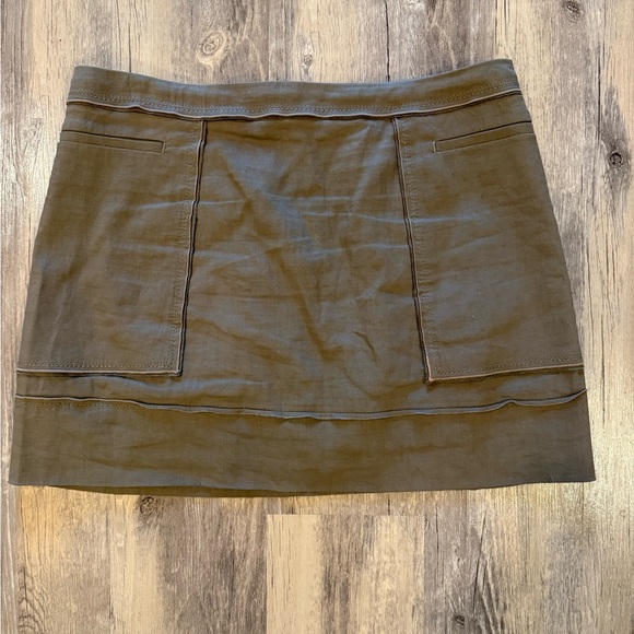 Elie Tahari Mini Cargo Skirt Size 10 - Picture 2 of 3